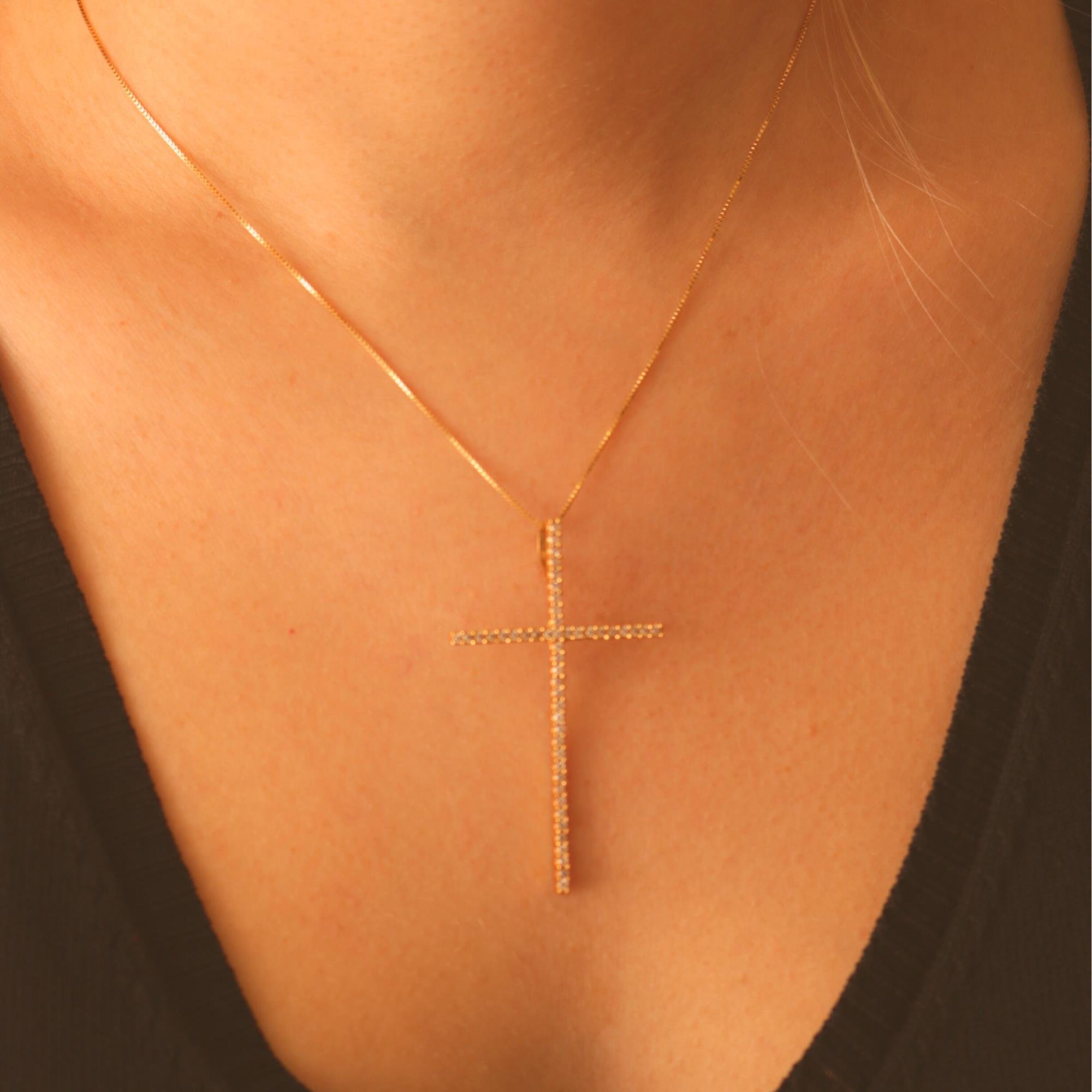 PINGENTE CRUZ PALITO TODA EM DIAMANTES - OA