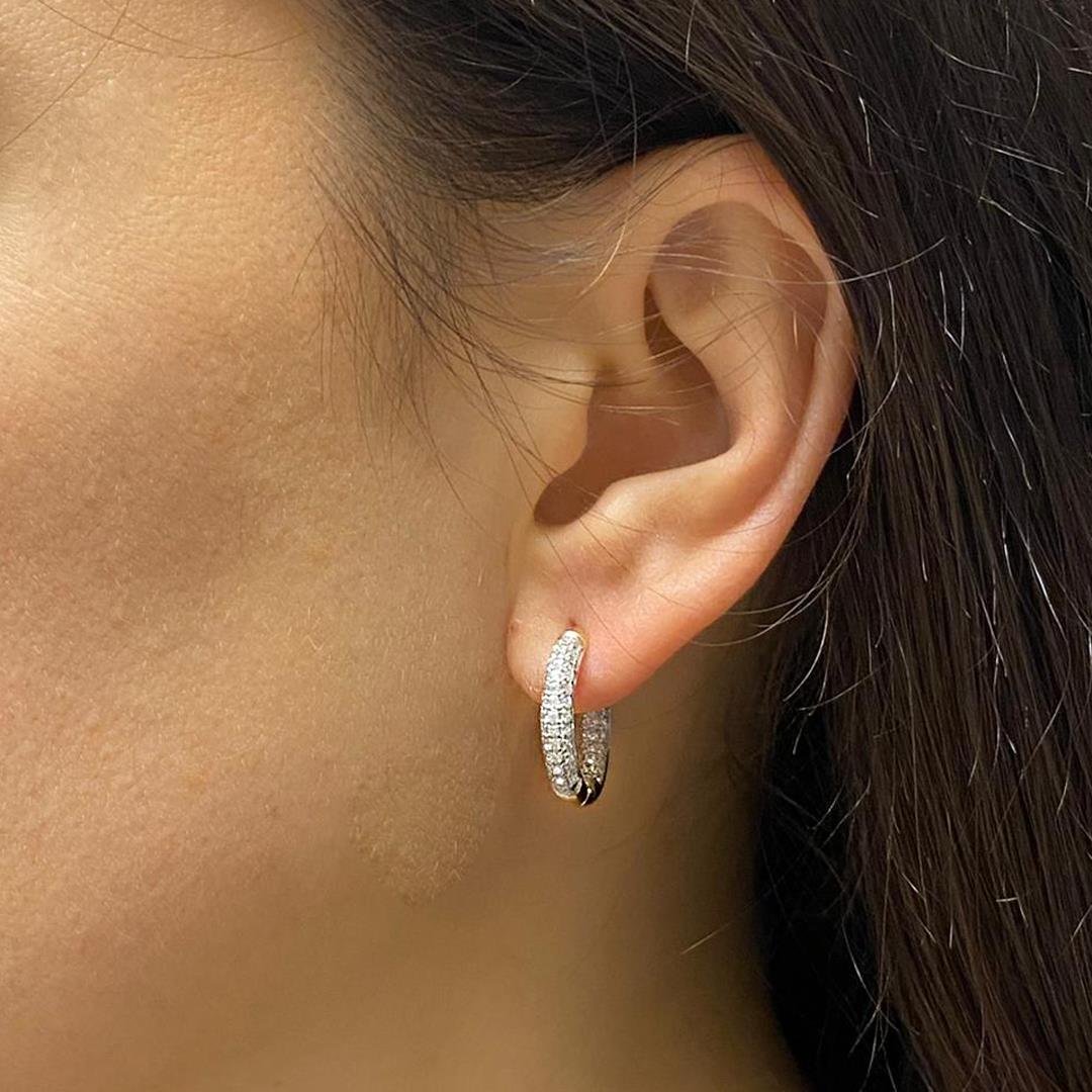 BRINCO ARGOLA COM DIAMANTES - OA