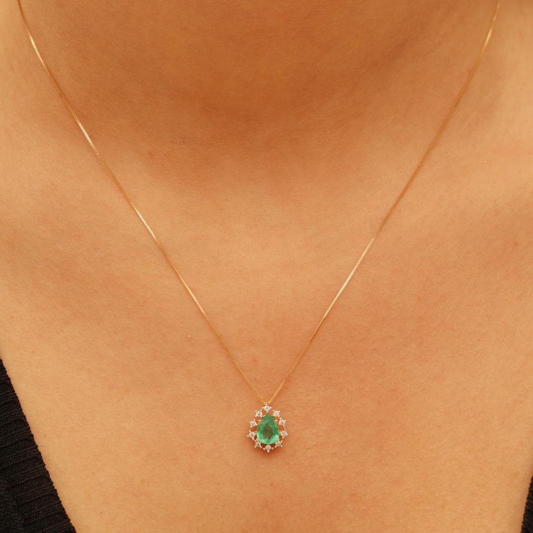 GARGANTILHA - ESMERALDA GOTA COM DIAMANTES PULSAR - OA
