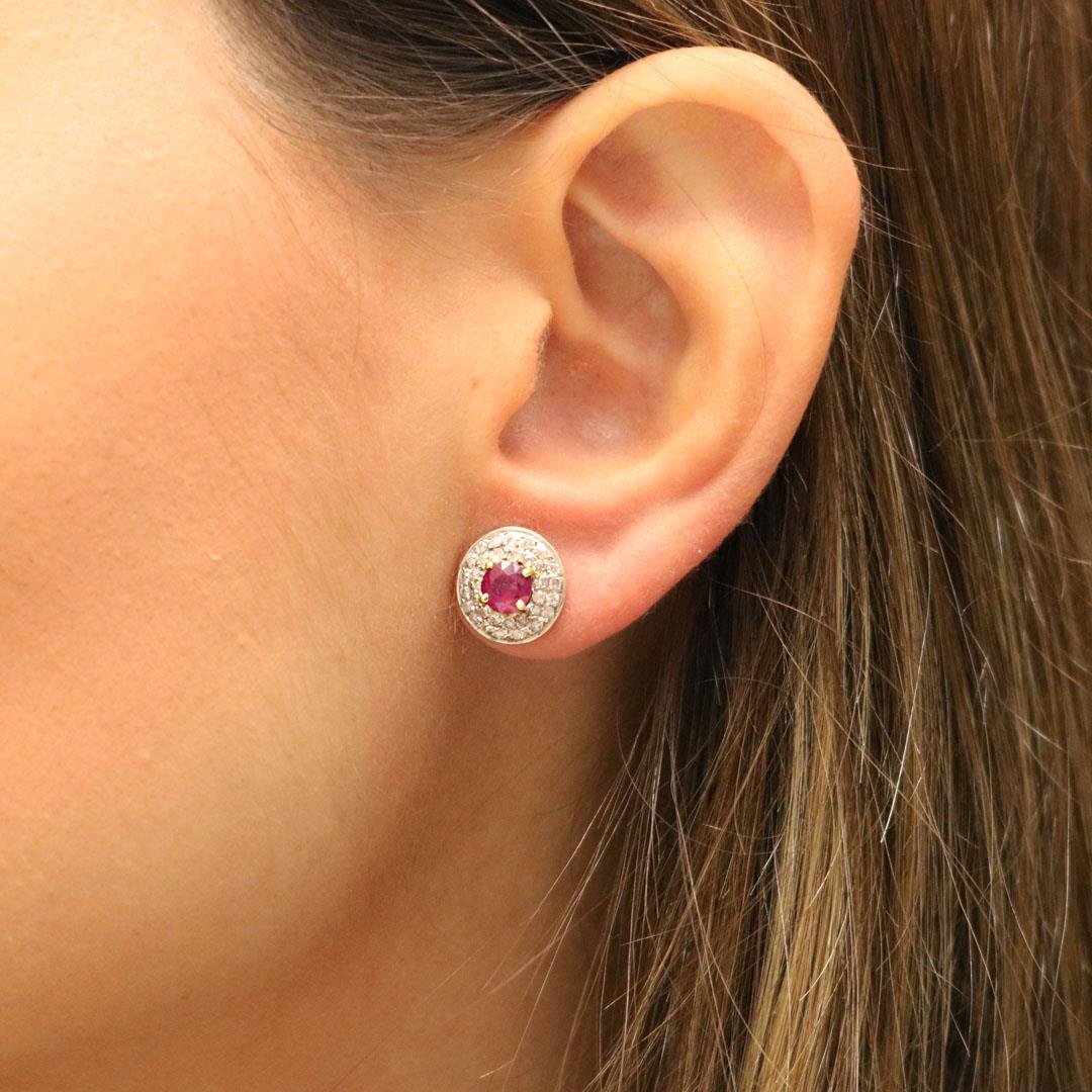BRINCO GOMO RUBI E DIAMANTES - OA