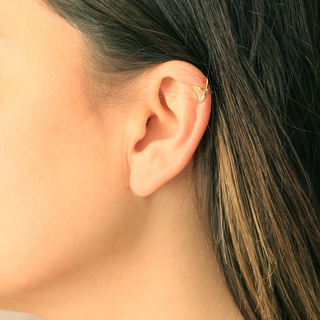 BRINCO HYDRA - PIERCING DE ORELHA CRUZADO - OA