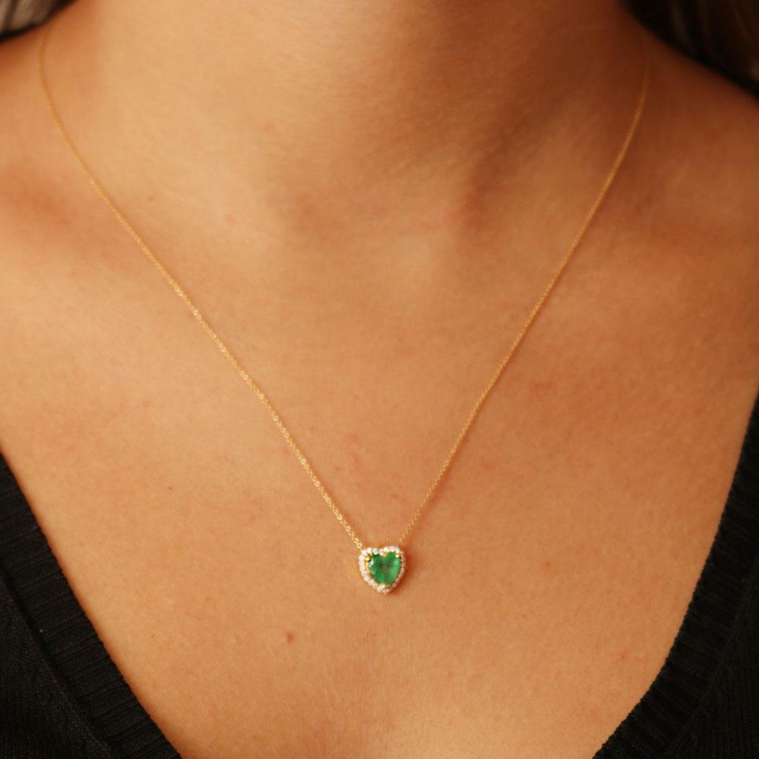 GARGANTILHA CORAÇÃO ESMERALDA E DIAMANTES - 45CM - OA