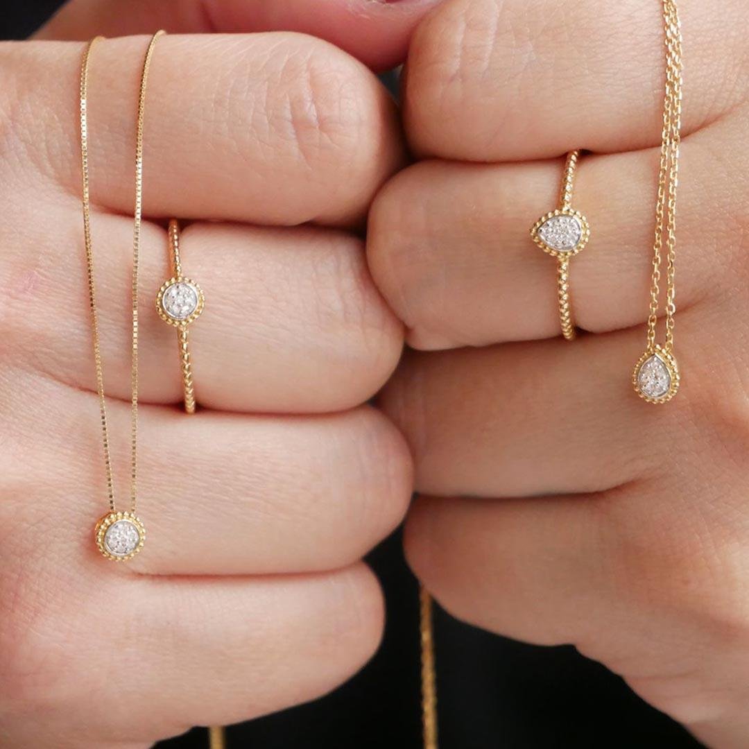 ANEL MINI ESFERAS - GOTA E DIAMANTES - OA