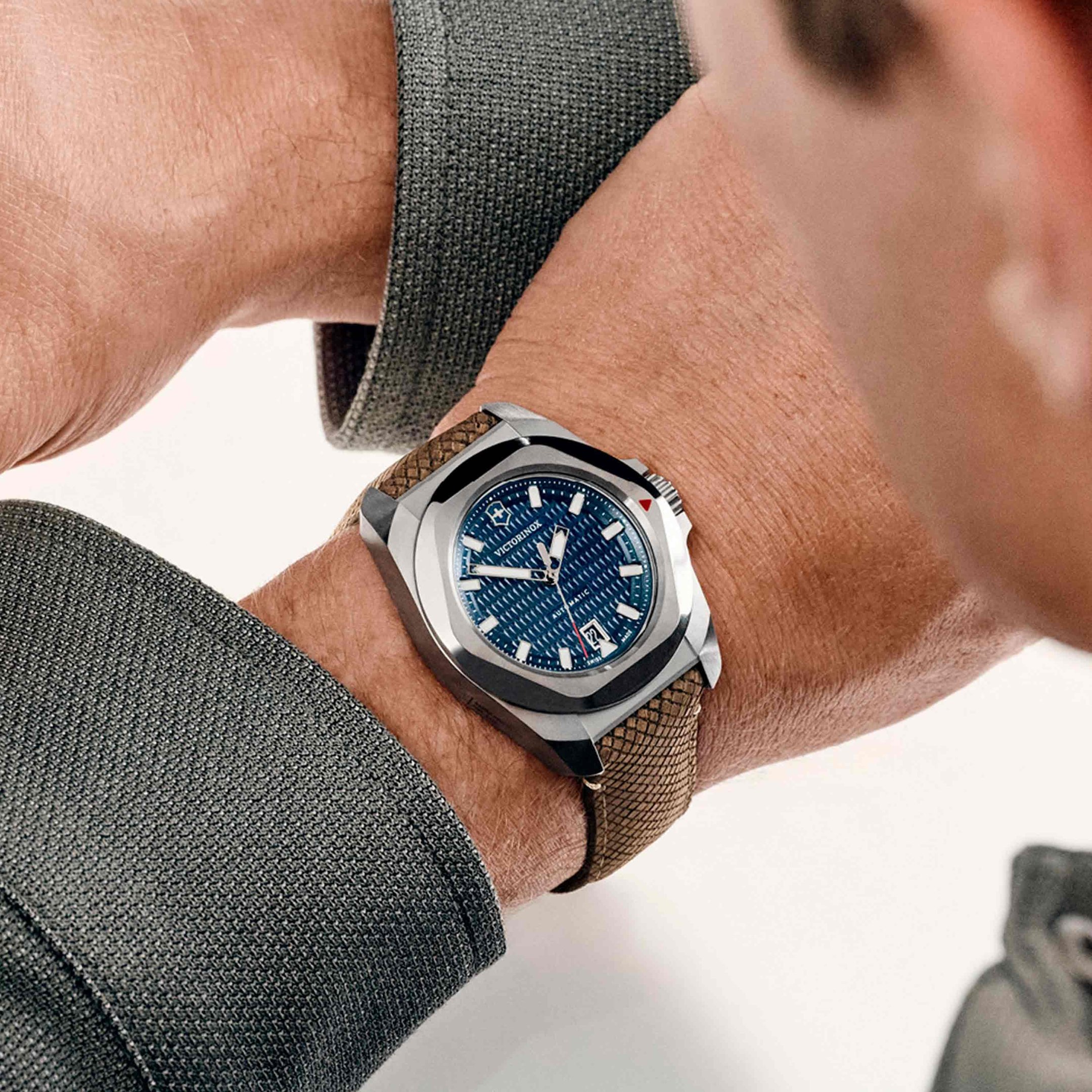 Dvie Joalheria by Bruno Koehler - RELOGIO VICTORINOX - I.N.O.X